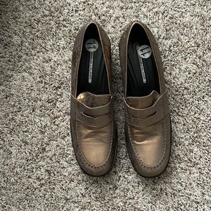 Donald J Pliner size 11